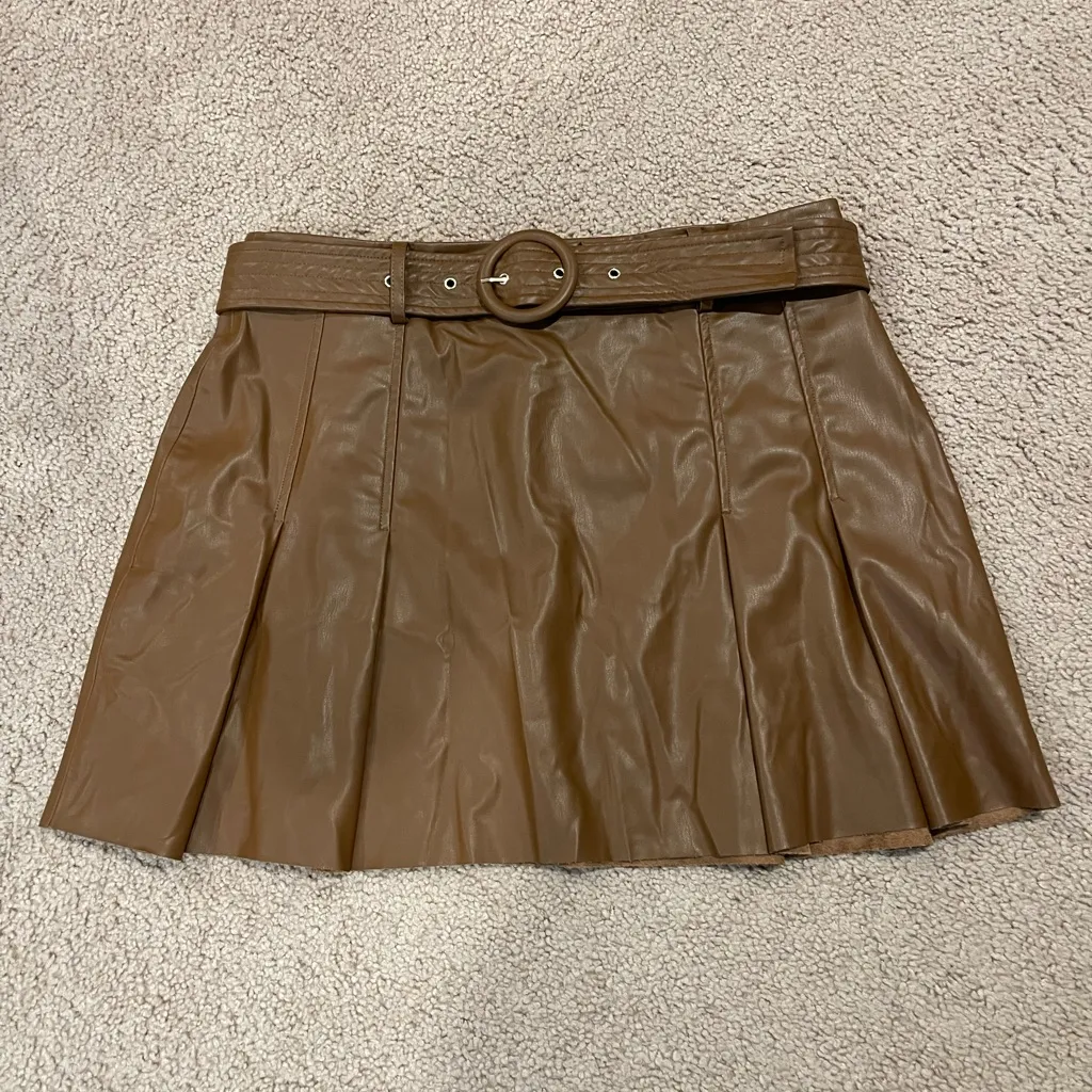 ZARA ChocoBrown Faux Leather Pleated Mini Skirt with Belt - Image 2