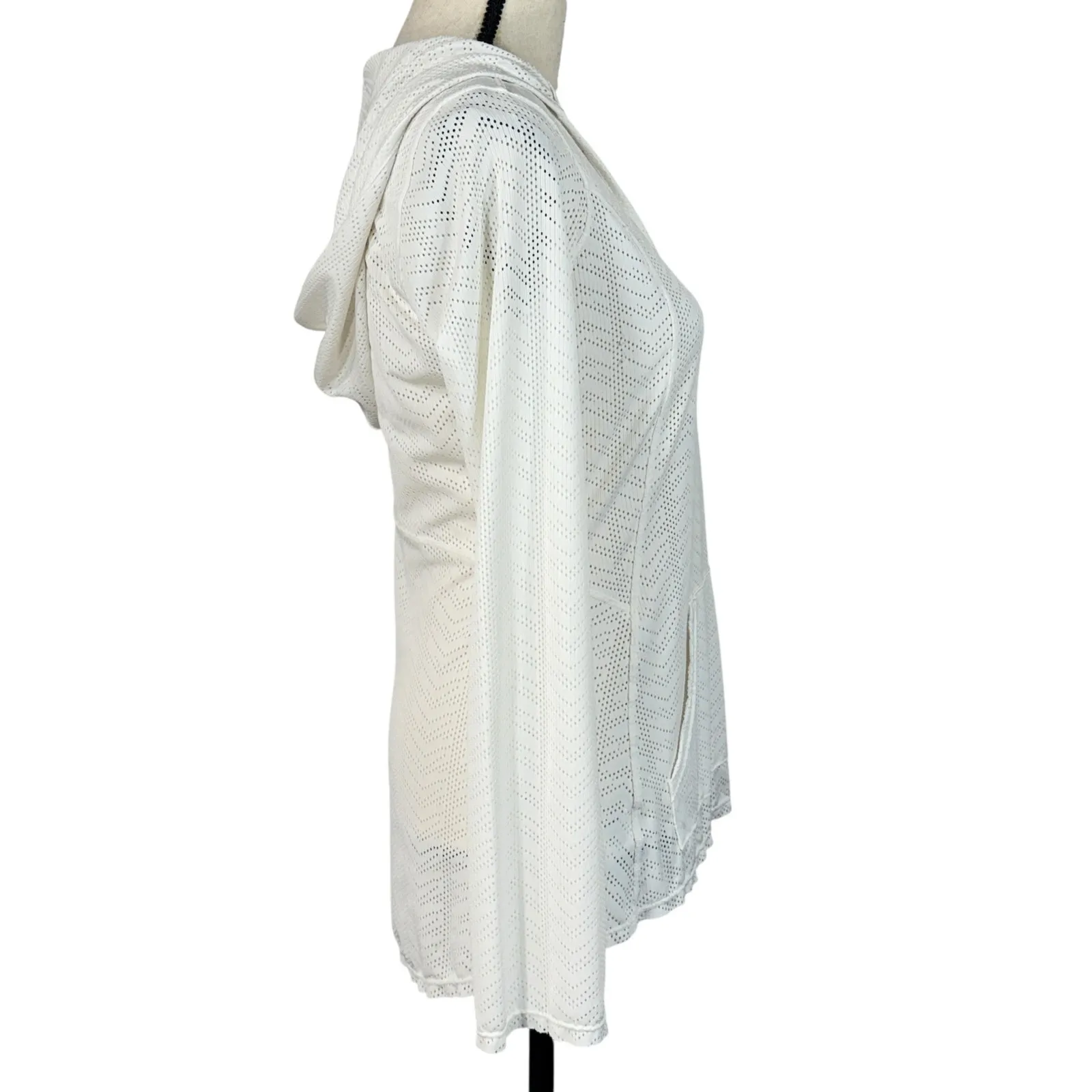 PrAna Medium Angie Hooded Pullover Top Perforated V-Neck Stretch Pocket Hi-Low - Image 4