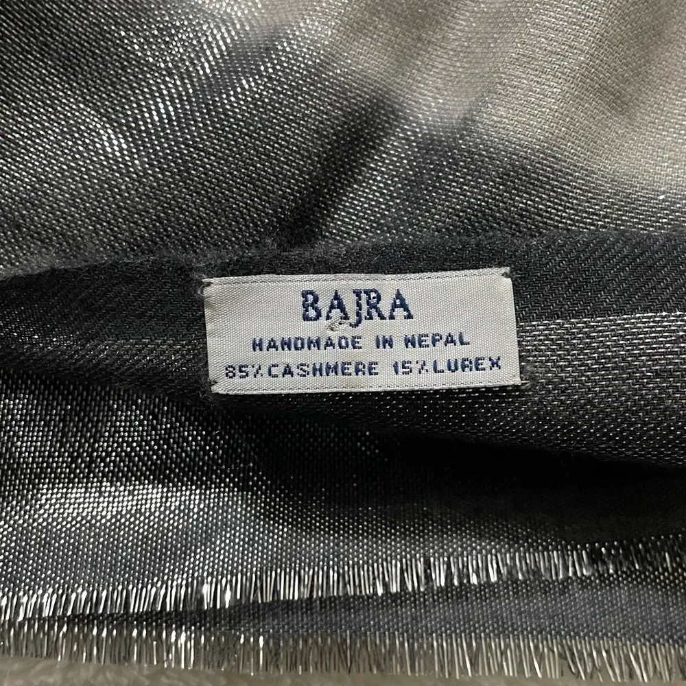 BAJRA STOLE 85% Cashmere Gray - Image 3