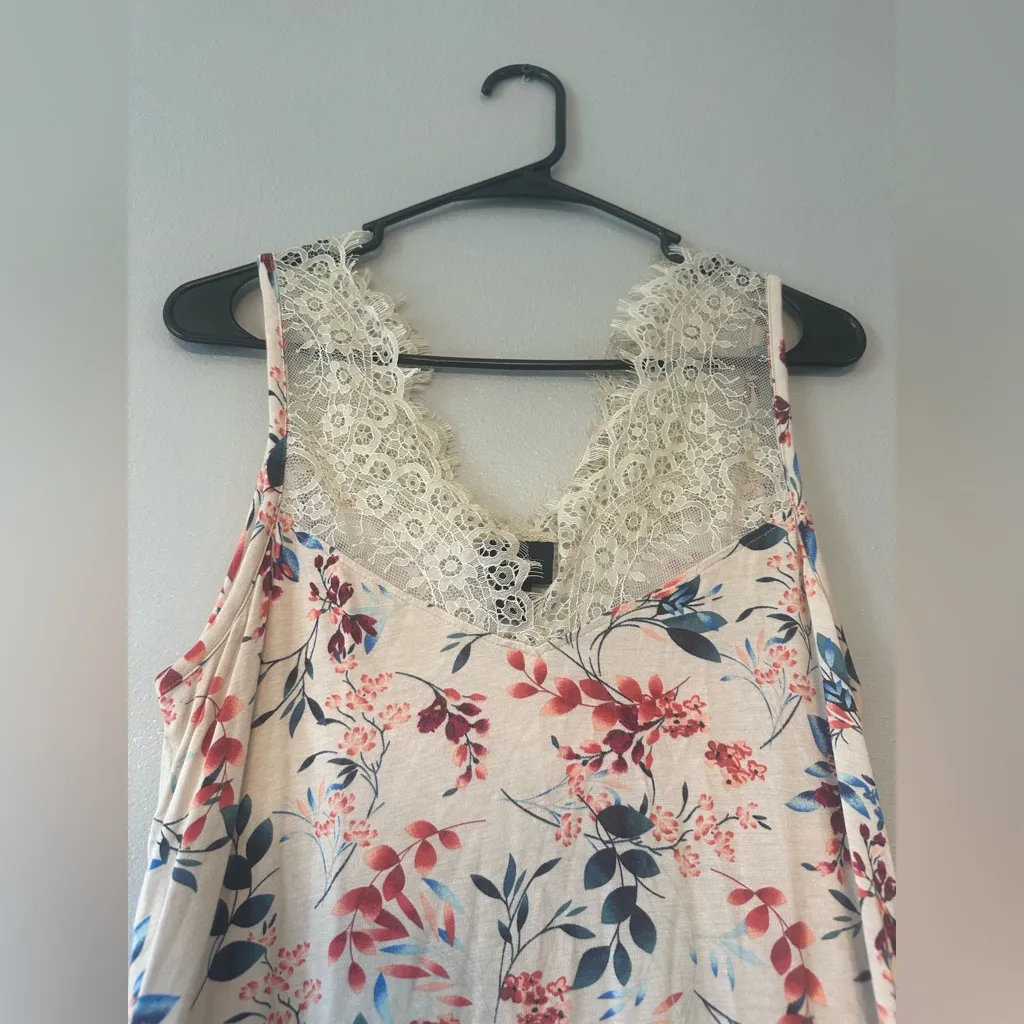Daytrip Cream Lace Floral Blouse - Image 3