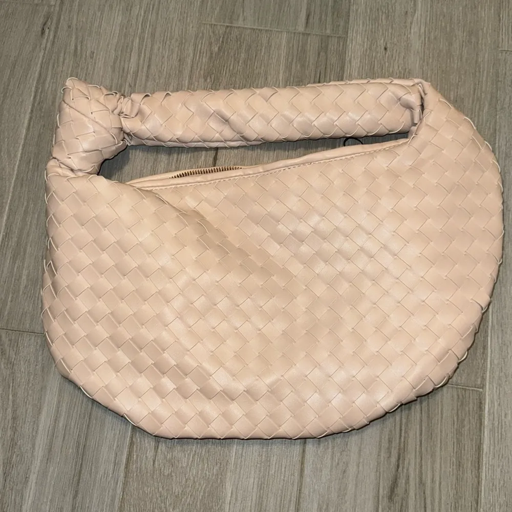 Large Jodie Style Woven Purse - Image 3