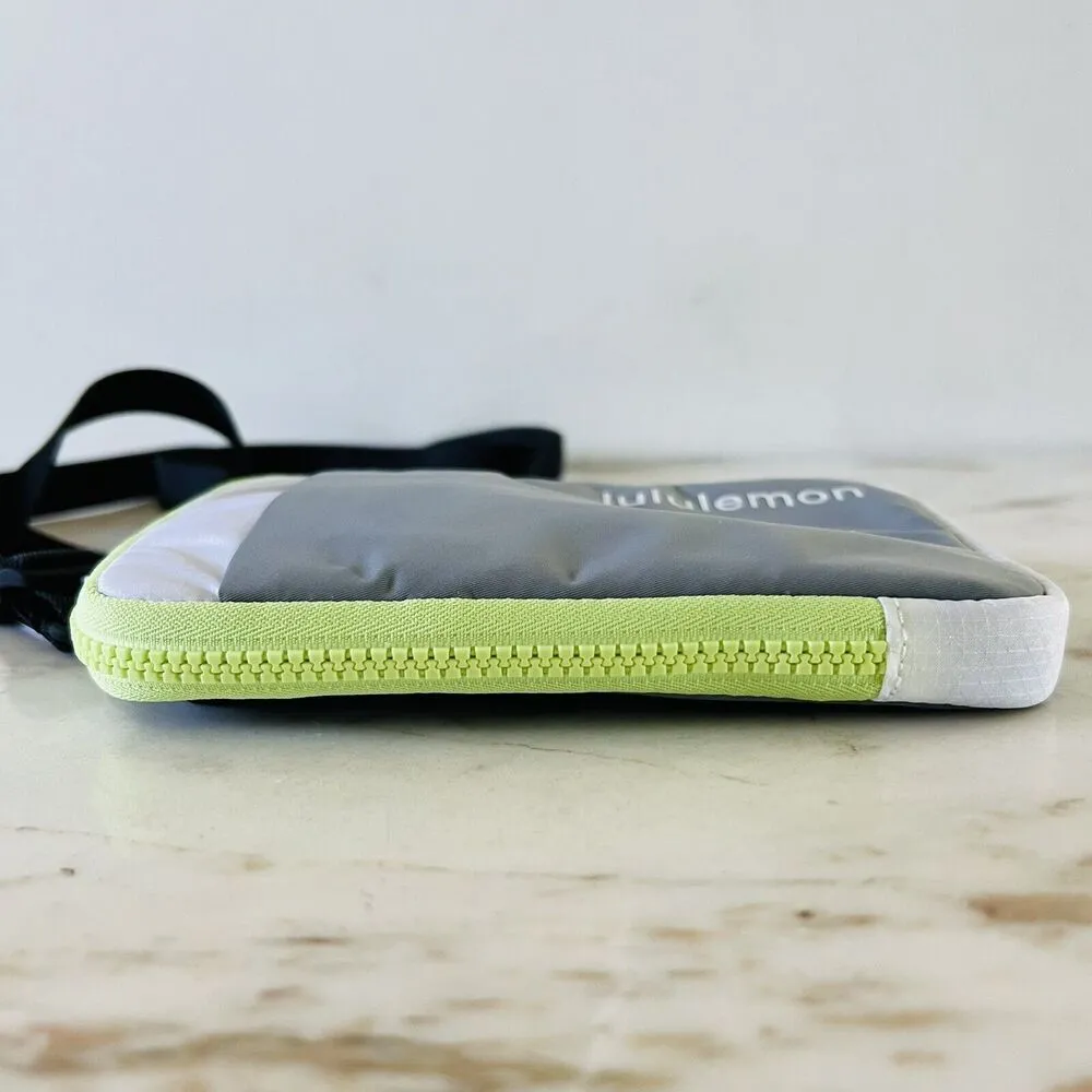 LULULEMON ATHLETICA Gray White Colorblock Easy Access Crossbody Bag - Image 5