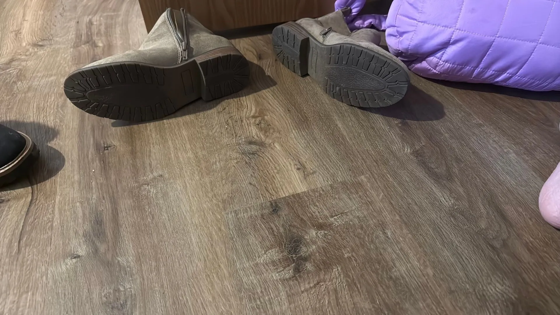 Brown heels Size 6.5 - Image 3