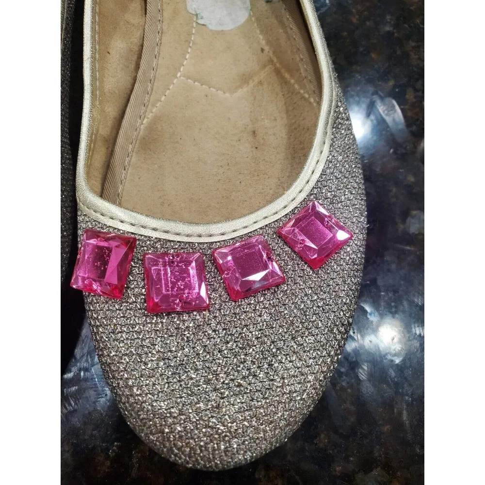 Bandolino Women's Gray Textile Upper Slip on Closed Toe Flats Shoes Size 8M - Image 4