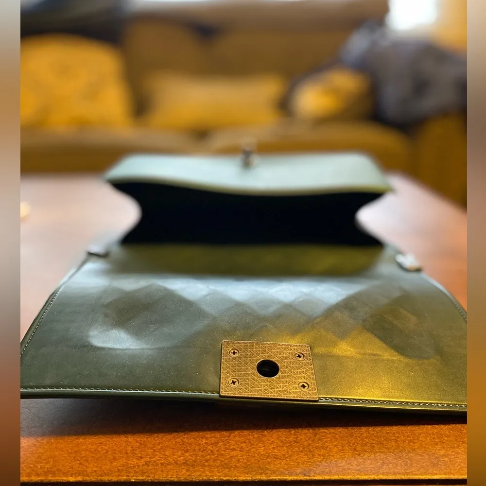 Jelly purse with gunmetal/tungsten chain Green - Image 6