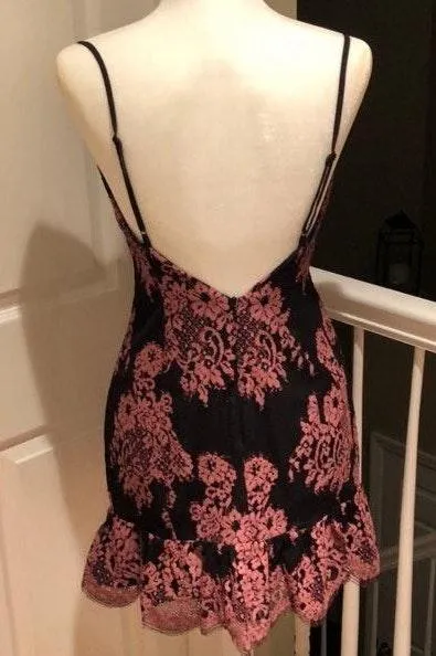 Lace Dress - Image 4