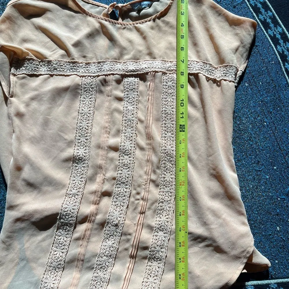 Naked Zebra Orange Cap Sleeve Flowy Pleated Blouse Relaxed Fit SZ M Ribbed Crew - Image 10