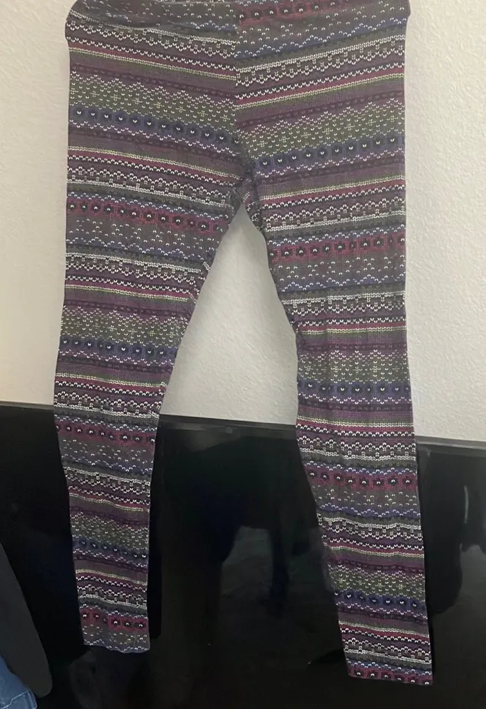 FINAL MARKDOWN Arizona jean company leggings large - Image 1