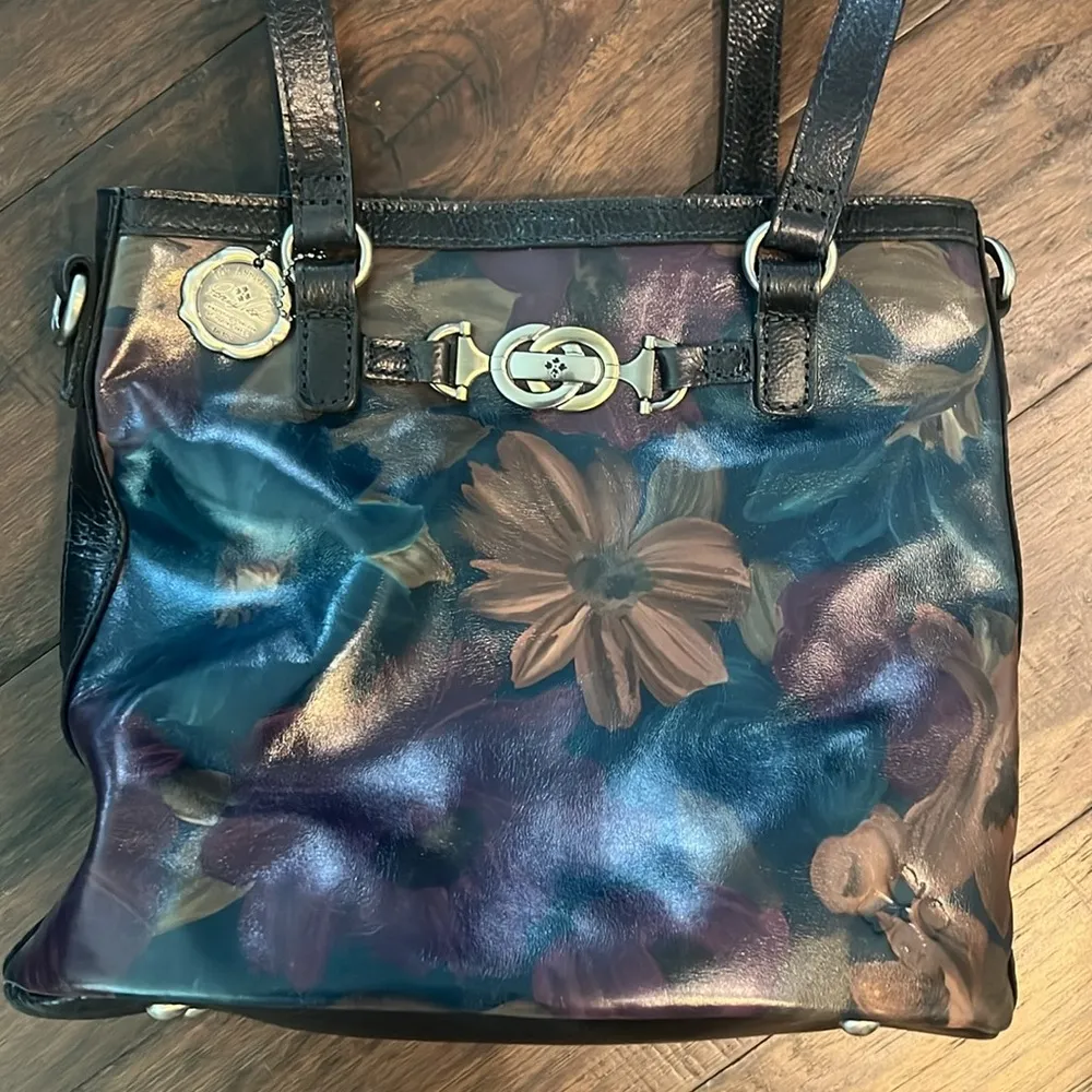 Patricia Nash Floral Leather Purse - Image 2