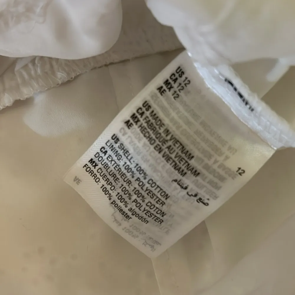 NWT  Size 12 White Eyelet Crop Top - Image 9