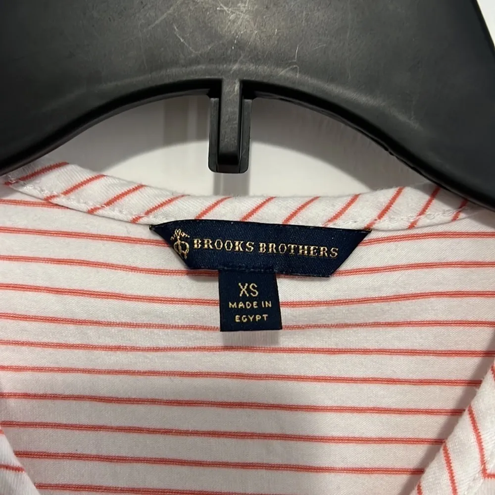 Brooks Brothers V Neck Tee Shirt Size XS White with Orange Stripes EUC - Image 5