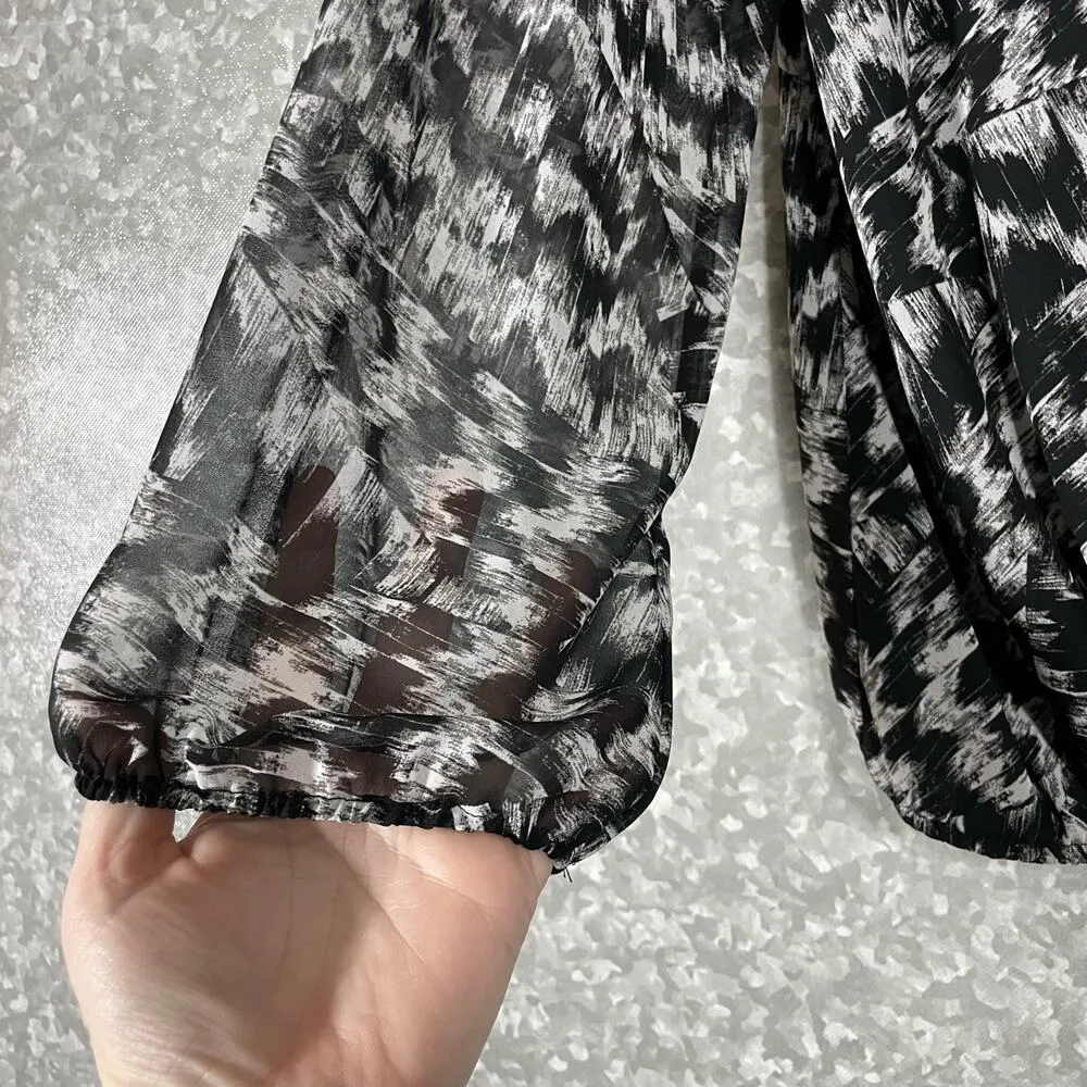 Vince Camuto Black & White Abstract Faux Wrap Blouse - Size XS - Peasant Top - Image 4