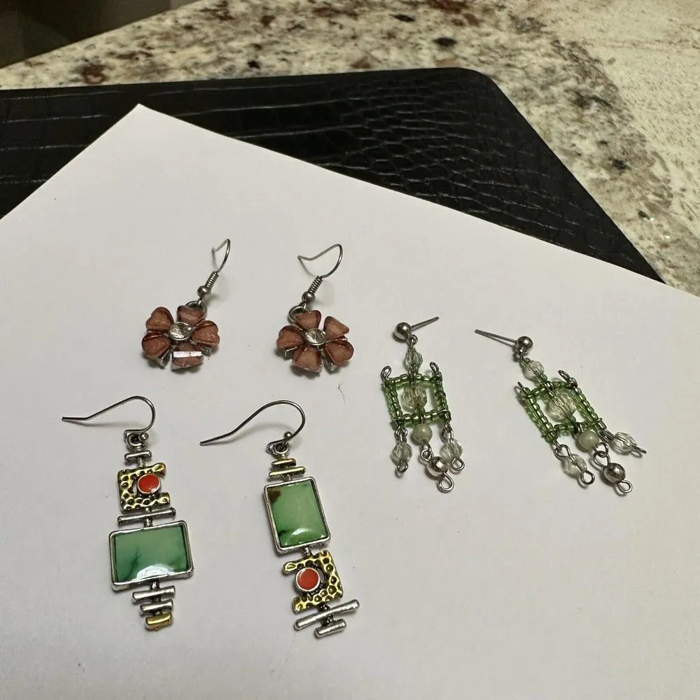 Lot Of 3 Dangle Drop Mix Pierced Earrings Flower, Mismatched Set, Beaded Pair - Image 2