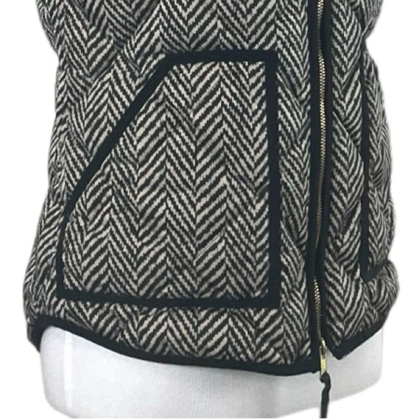 J.Crew Vest Down Filled Quilted Puffer Herringbone Black Tan Women’s Size Small - Image 10