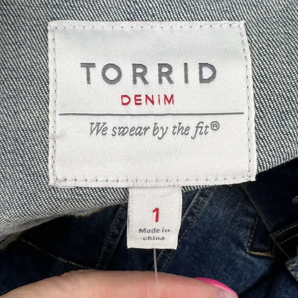 Torrid Plus 1X Trucker Jean Jacket Denim Blue Medium Wash Stretch Pockets NEW - Image 4