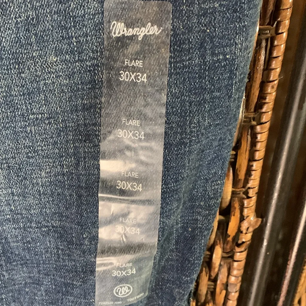 NWT Wrangler Retro Bellbottoms Size 30x34 - Image 6