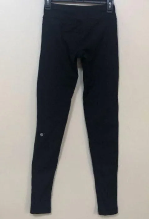 Lululemon Lululrmon black ribbed leggings  - Image 4