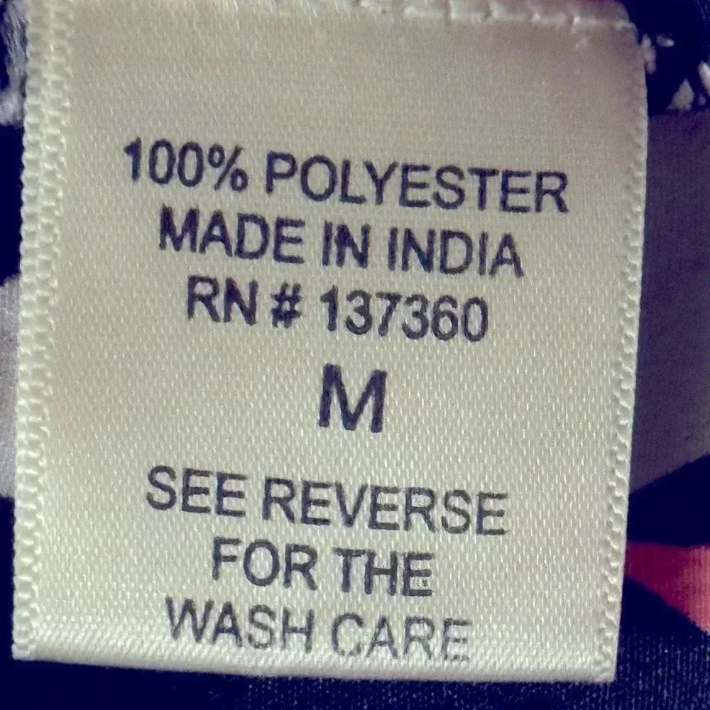 Truth NYC  top size medium - Image 4