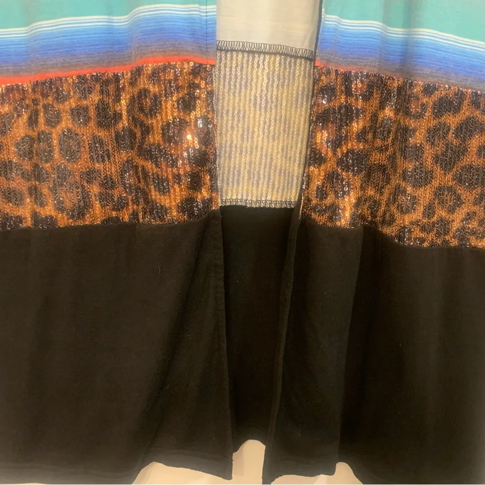 L&B Lucky & Blessed Western Serape & Cheetah XL Long Sleeve Duster. 1595 Black - Image 2