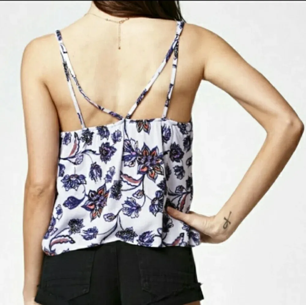 Kendall & Kylie Floral Tank Top - Image 5