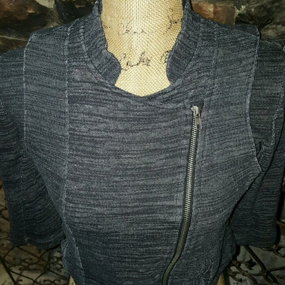 Silence +‎ Noise Jacket - Image 2