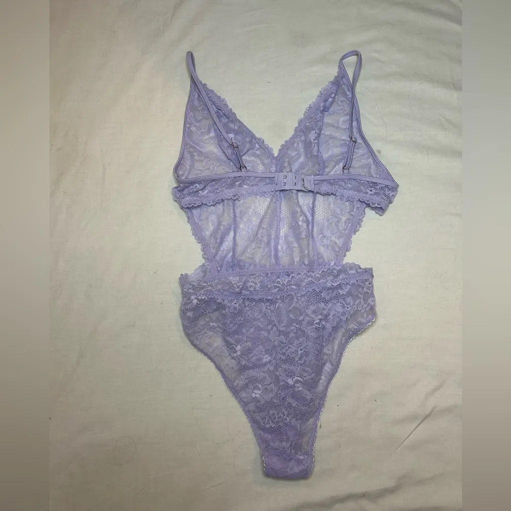 Savage X Fenty Lavender Lace Bodysuit Floral One Piece Lingerie Estimated Small Purple - Image 2