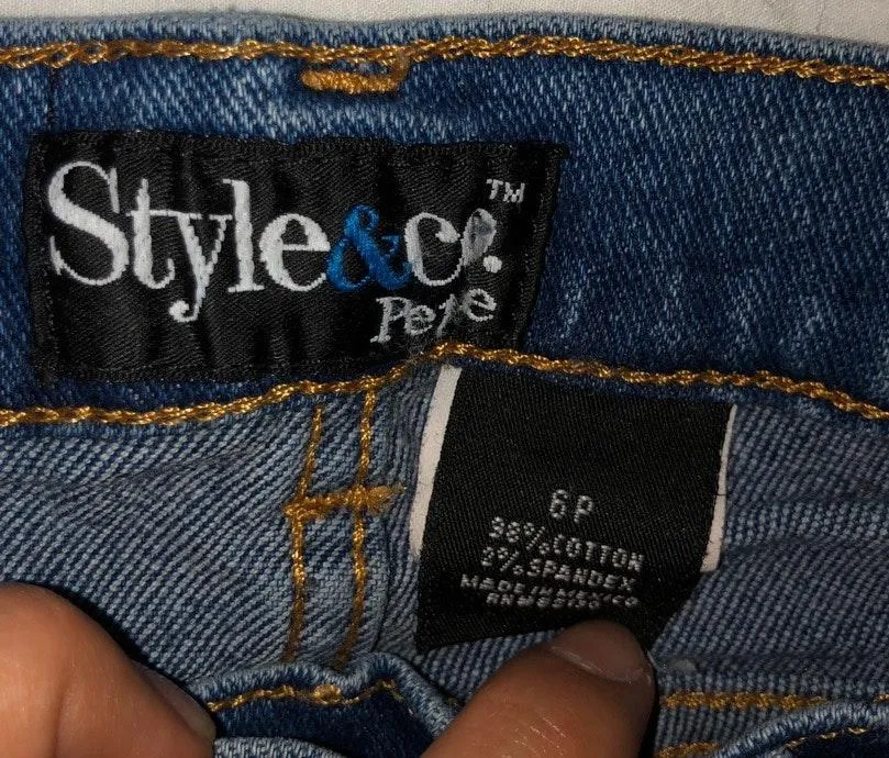 Style & Co Vintage Denim High Waisted Shorts - Image 7