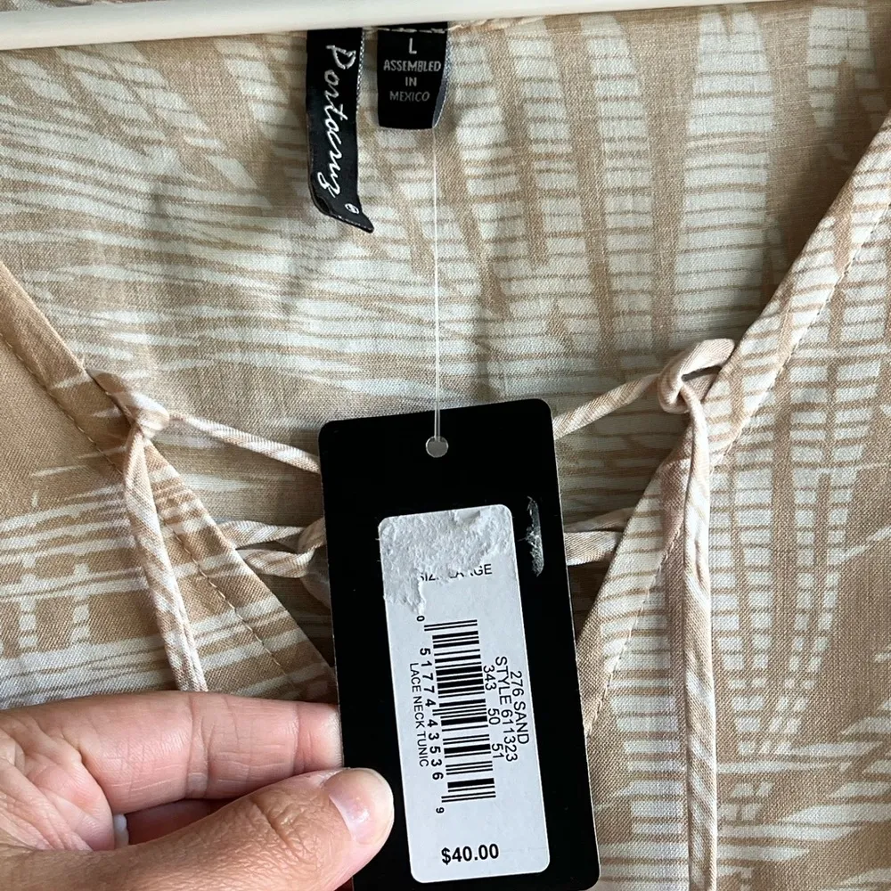 Beige and White Lace - Image 3