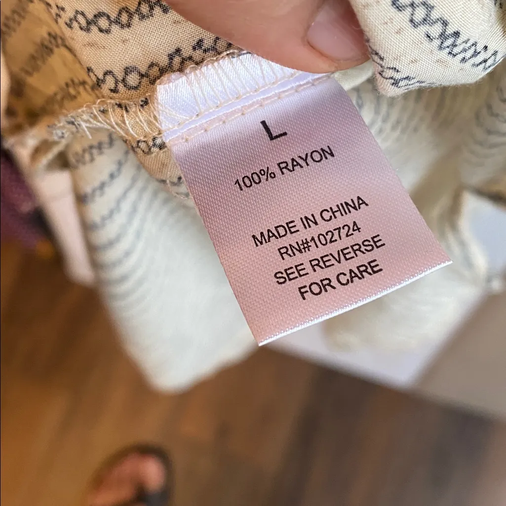 Grand & Greene Patterned Button - Image 6