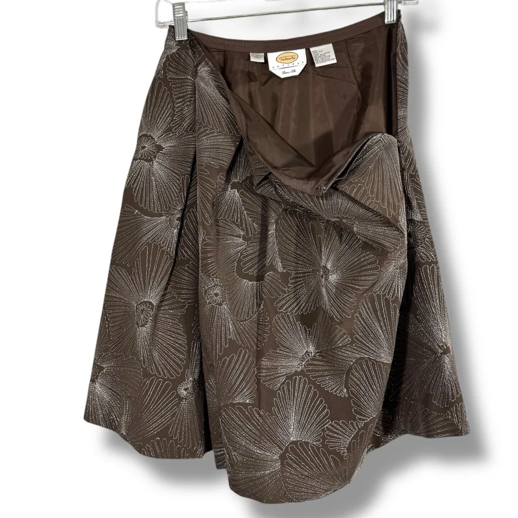 Vintage Talbots Petites Silk Taupe Brown Silver Flower Line-work Embroidered Ski - Image 5