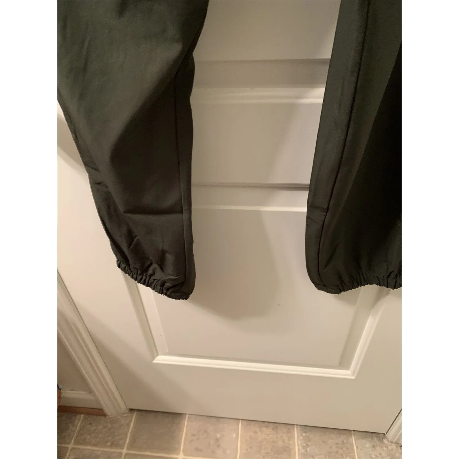 Isabel Maternity Women's ActiveWear Jogger Pants Size XL Olive Green Black - Image 8