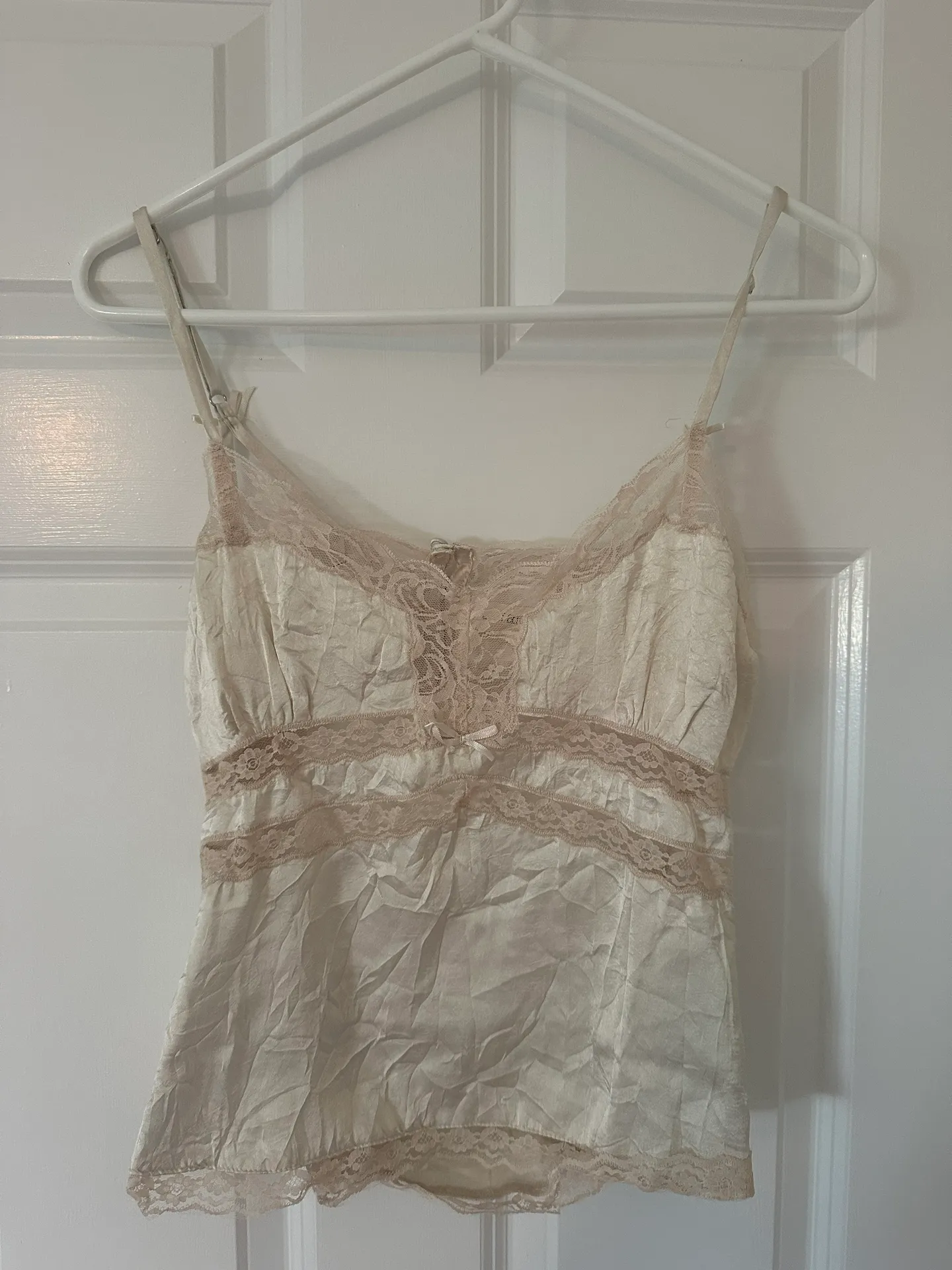 open back crushed satin lace cami - Image 3