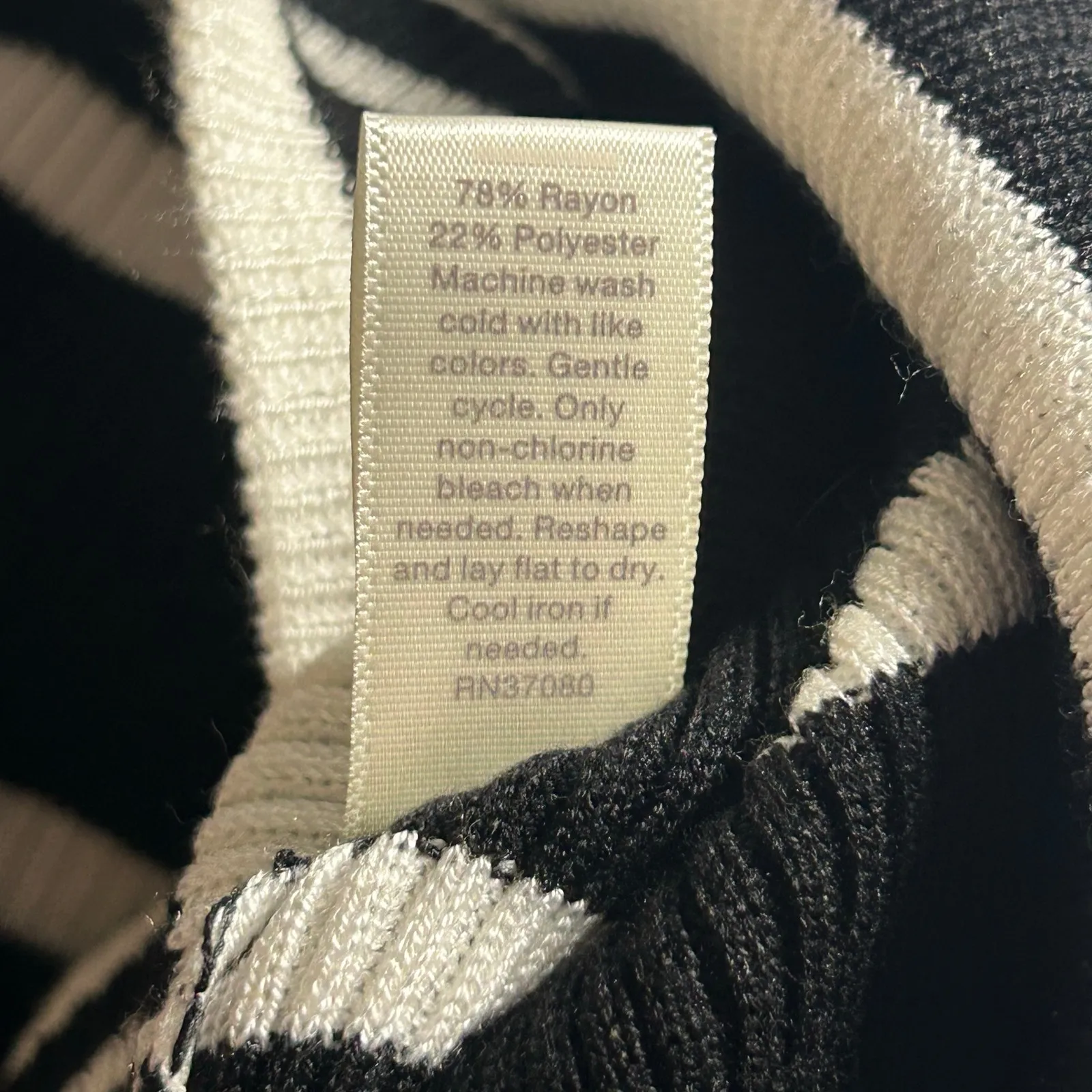 Est 1946 Women's Striped 3/4 Bell Sleeve Black White Sweater Dress M Medium NWOT - Image 9