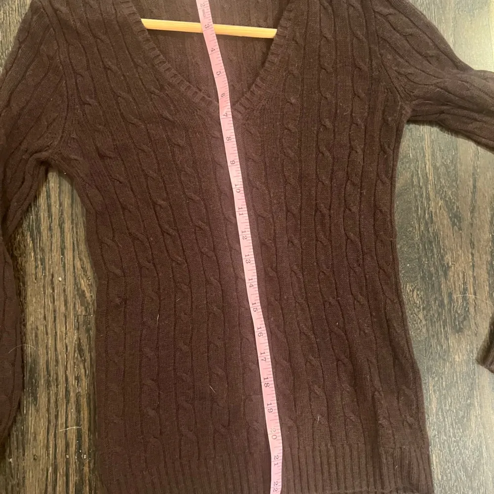 Vintage Wool-blend J. Crew Brown V-Neck Cable-knit Sweater - Image 6