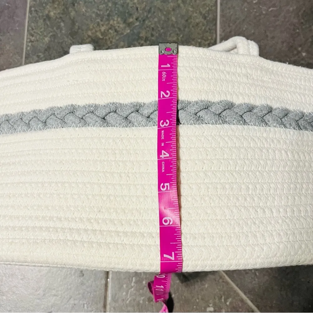 Woven Basket Caddy - Image 6