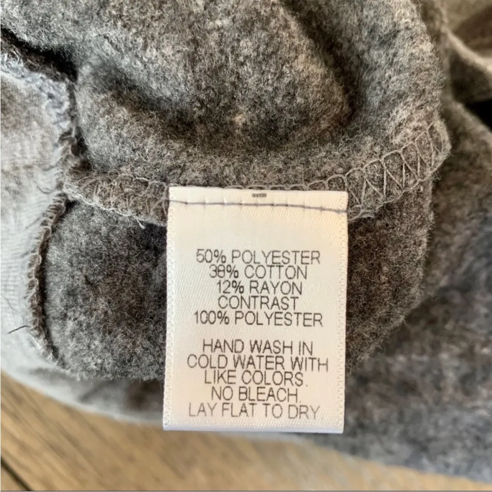 Harlowe & Graham Cold Shoulder Pullover Sweater S - Image 6