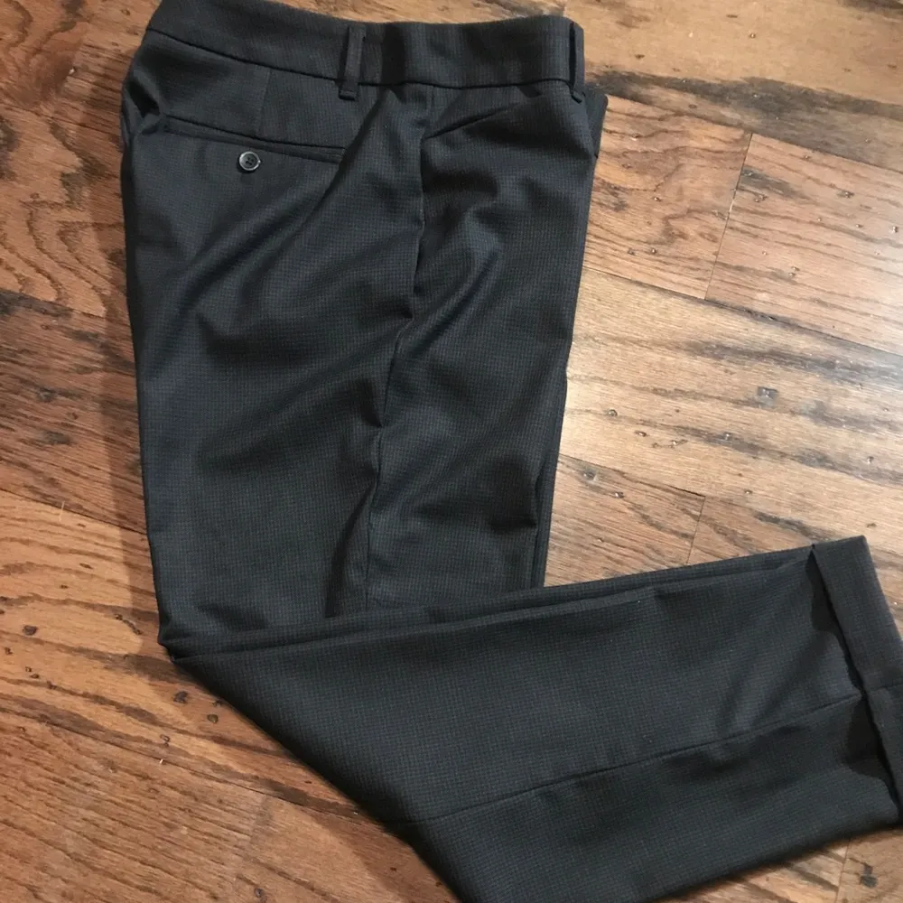Gap Plad Slim Fit Crop Pants Size 2 - Image 2
