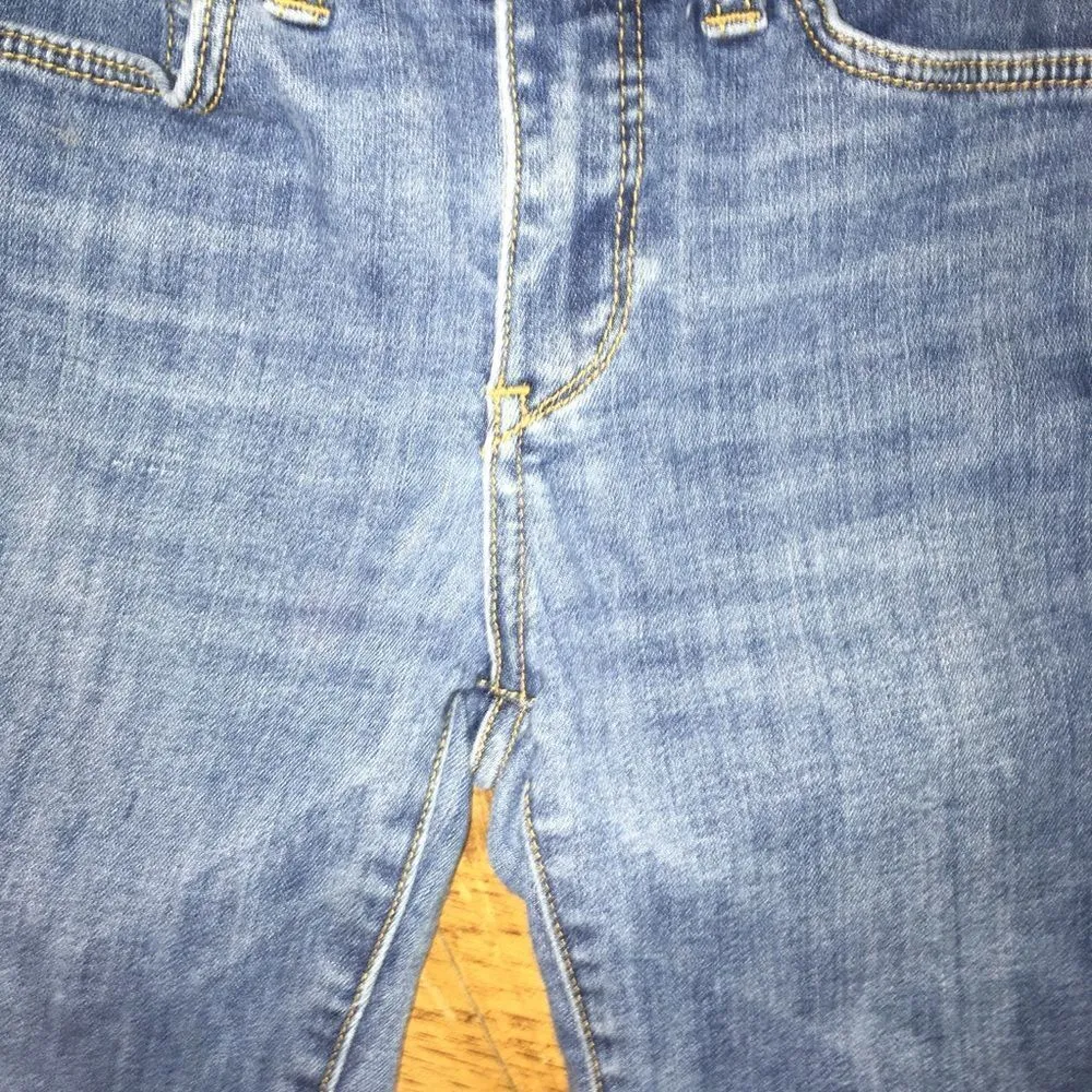 Pilcro and the Letterpress size 26 high rise denim leggings - Image 3