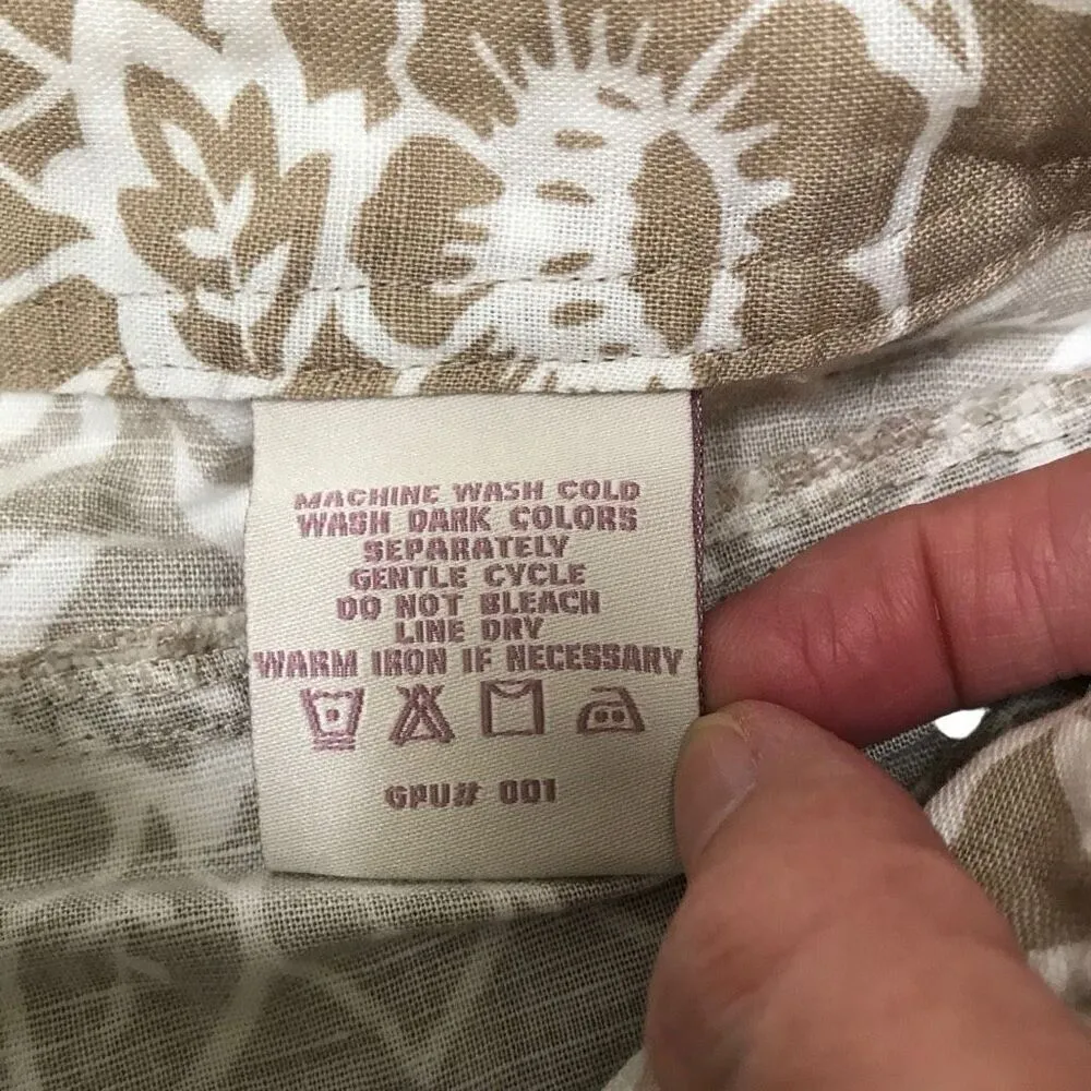Jamaica Jazz floral Hawaiian linen blend tan shorts women’s 2 White - Image 4