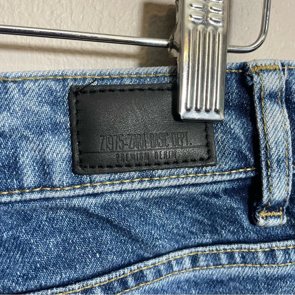 ZARA  basic denim sequin jeans cropped boyfriend fit - Image 3