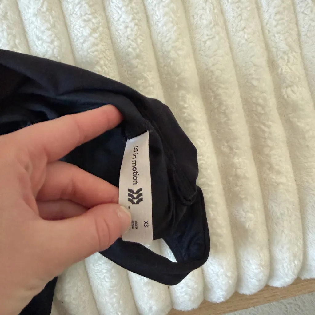 All in Motion Black Crop Top - Image 3