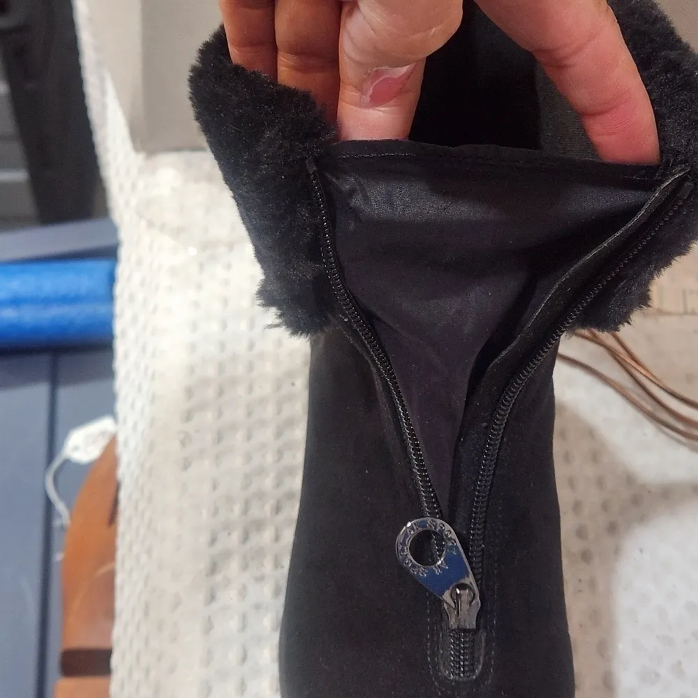 ANNE Klein Sport Winter Bootie Black Suede Water Resistant Size 7.5M - Image 11