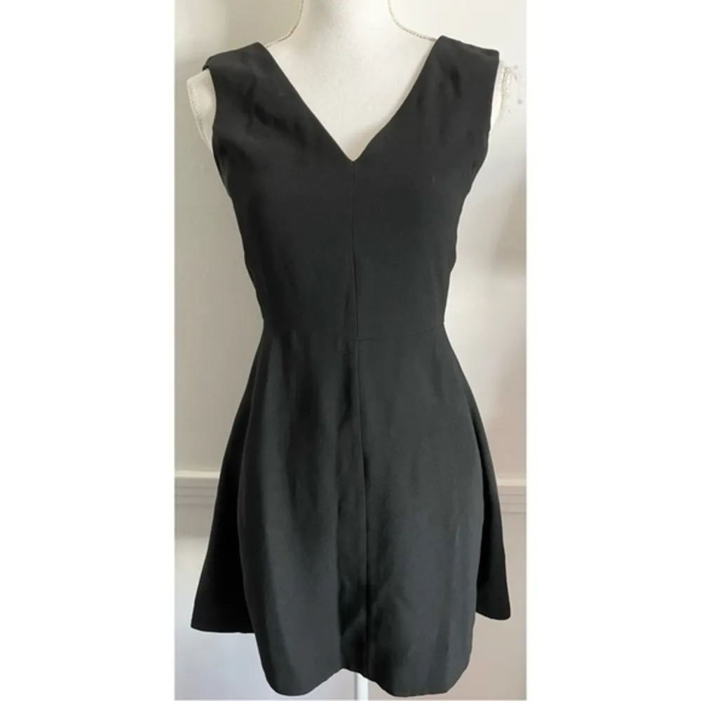 Vince • Solid Black V Neck Fit Flare Pockets Mini Dress - Image 3
