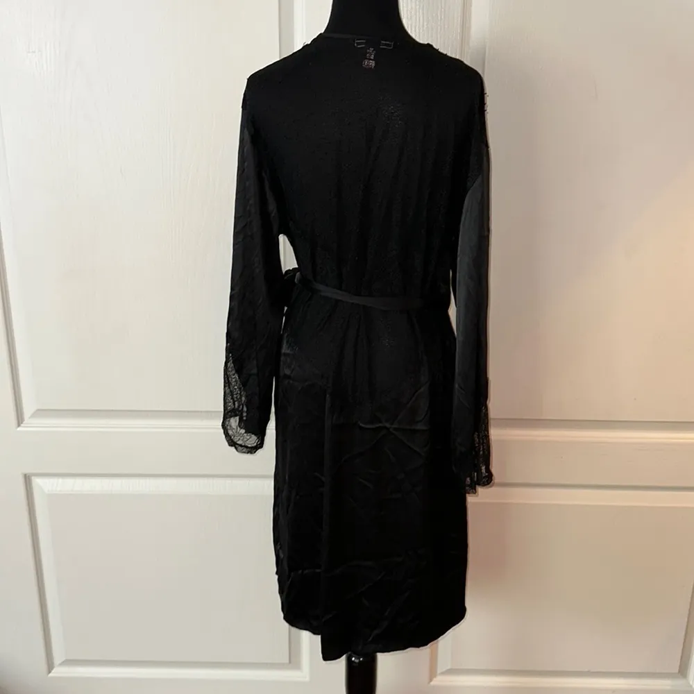 VICTORIAS SECRET BLACK SATIN SEXY LACE KIMONO ROBE - Image 5