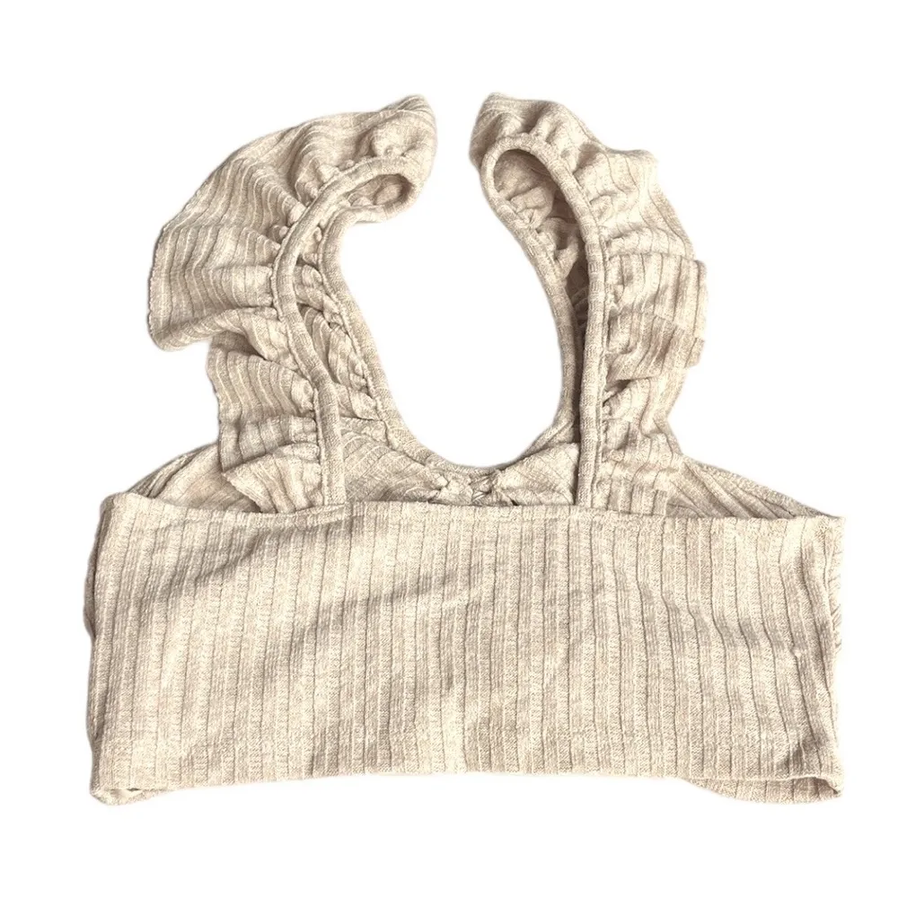 Zara Ruffle Cinch Ribbed Crop Top Oatmeal Size Small - Image 2