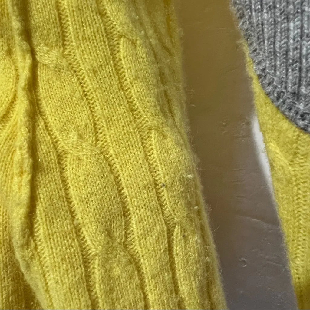 Autumn Cashmere yellow sweater cardigan v nec size S Small :001: - Image 11
