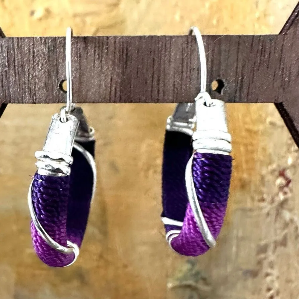 Purple threaded silver tone hoop earrings - Image 4