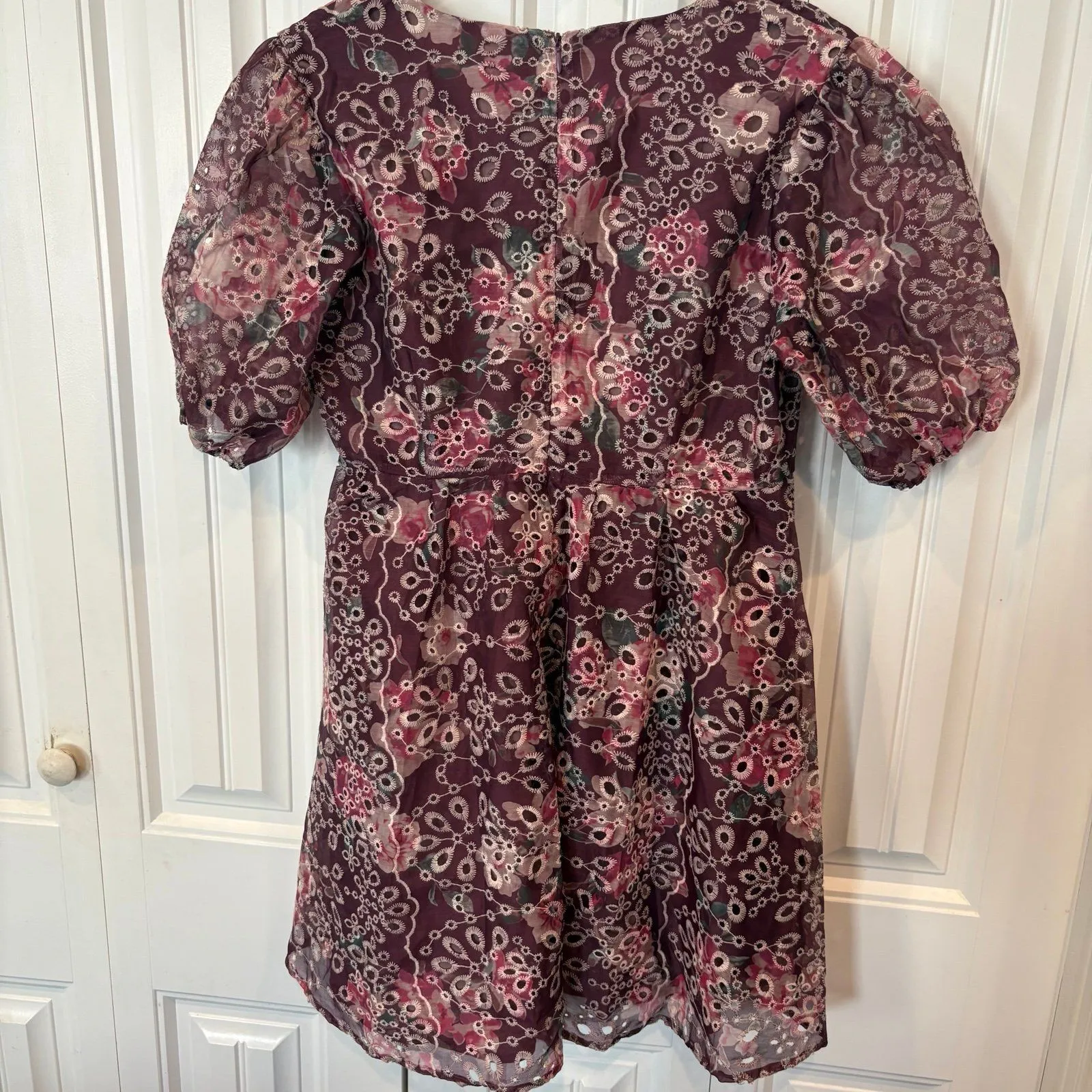 Altr’d‎ State Burgundy Eyelet Floral Dress Size Large - Image 3