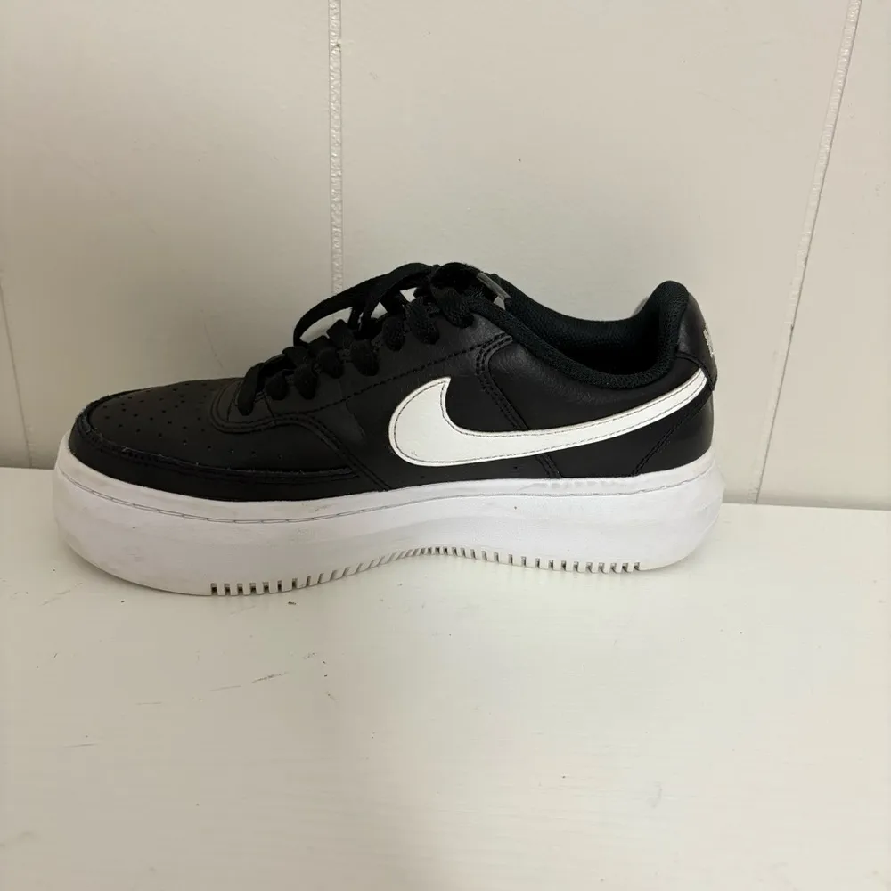 Nike Women’s Court Vision Alta Black/White DM0113002 Size 9 - Image 4