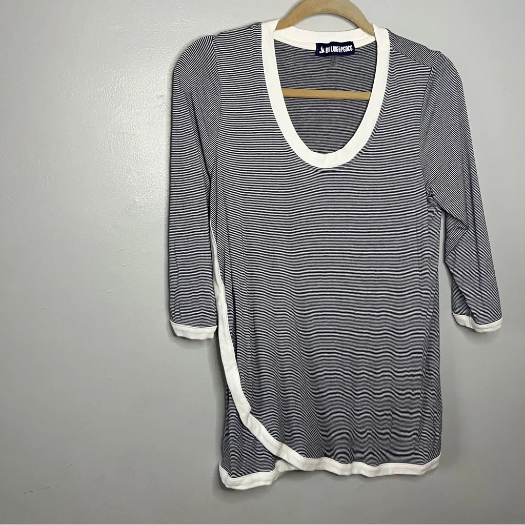 Striped Gray and White Maternity Top Size undefined - Image 3